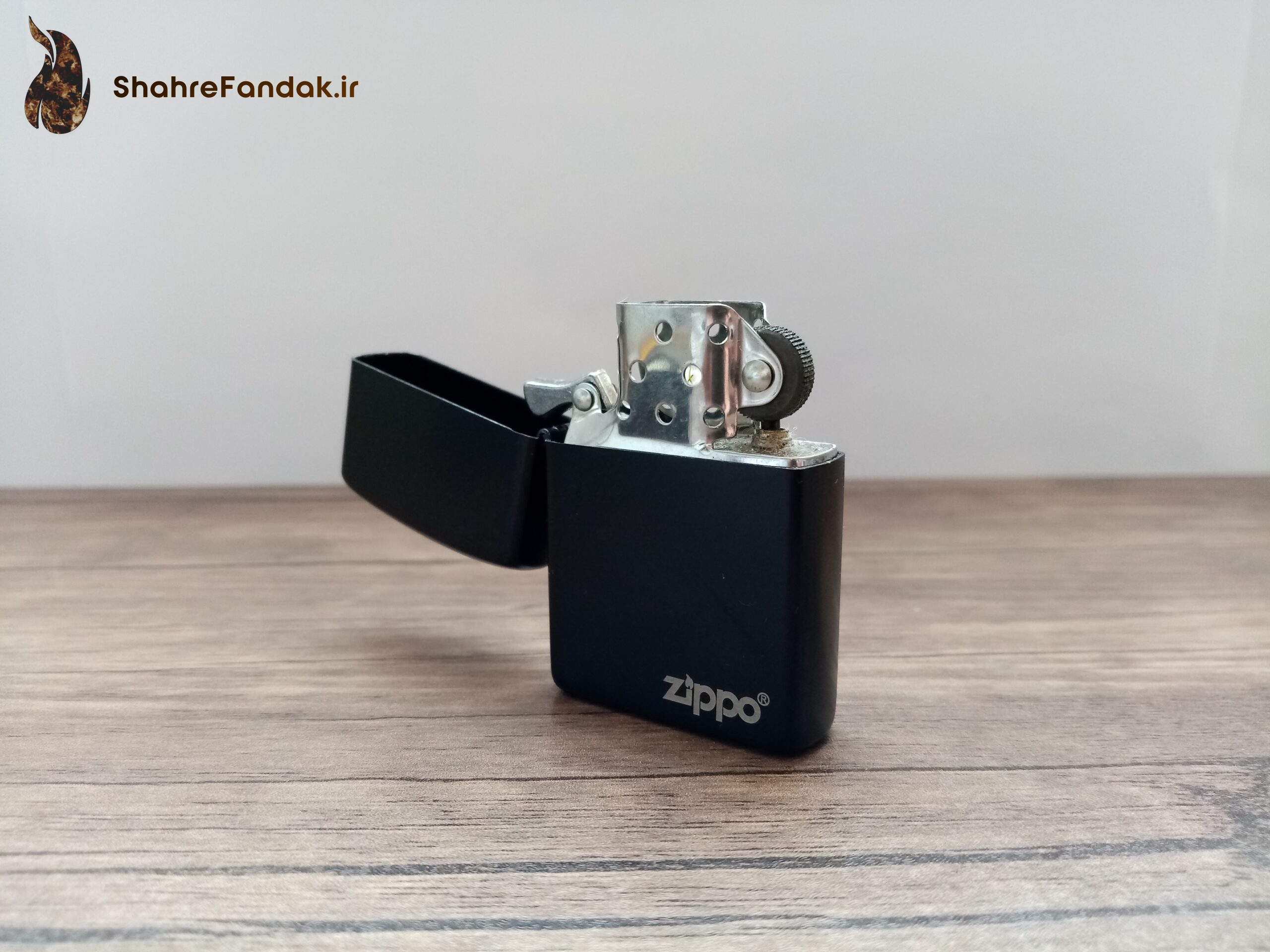 فندک زیپو Zippo کلاسیک - شهر فندک ; انواع فندک های لاکچری، شارژی ...